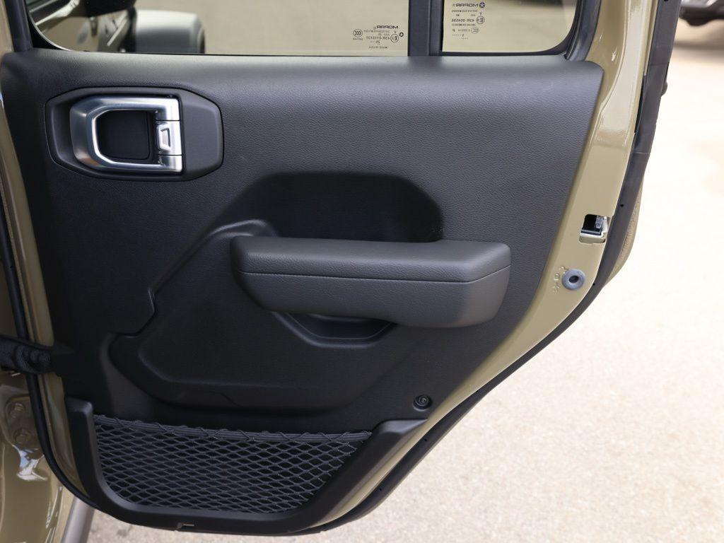 new 2026 Jeep Gladiator car, priced at $50,798