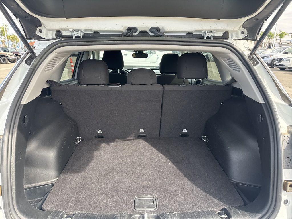 used 2022 Jeep Compass car, priced at $20,435