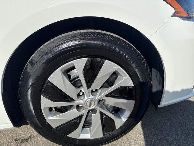 used 2024 Nissan Altima car, priced at $17,236