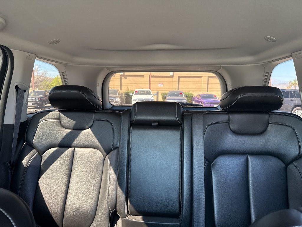 used 2023 Jeep Grand Cherokee car, priced at $25,273