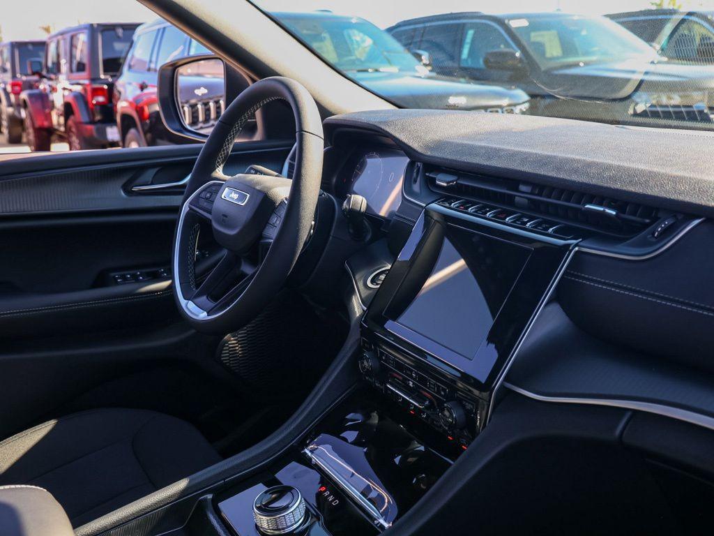 new 2026 Jeep Grand Cherokee L car, priced at $47,815