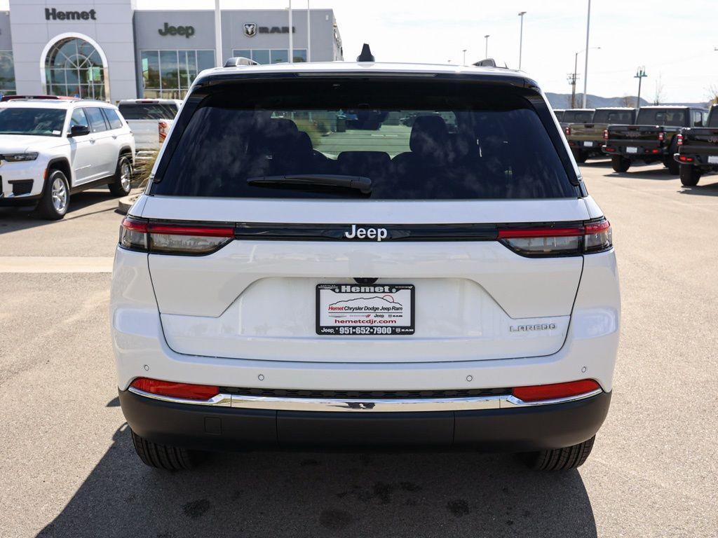 new 2026 Jeep Grand Cherokee car, priced at $42,710