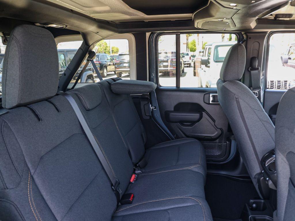 new 2026 Jeep Wrangler car, priced at $47,996