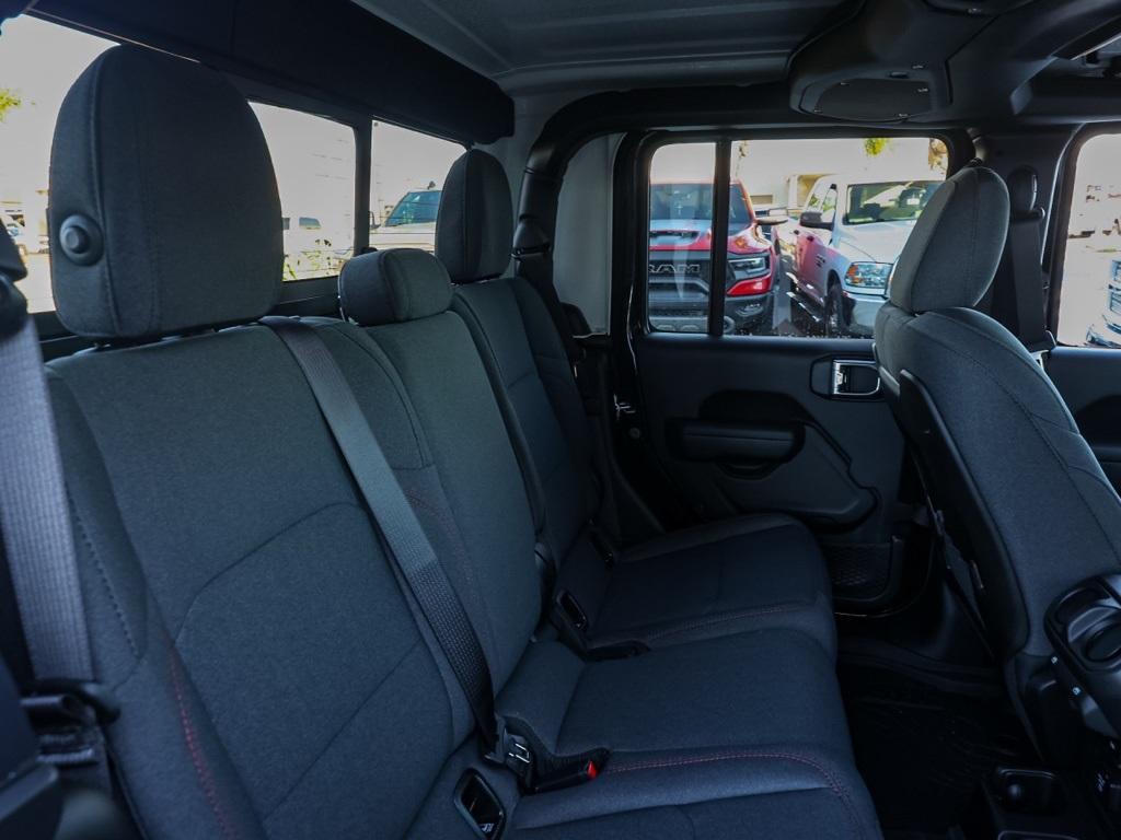 new 2026 Jeep Gladiator car, priced at $57,270