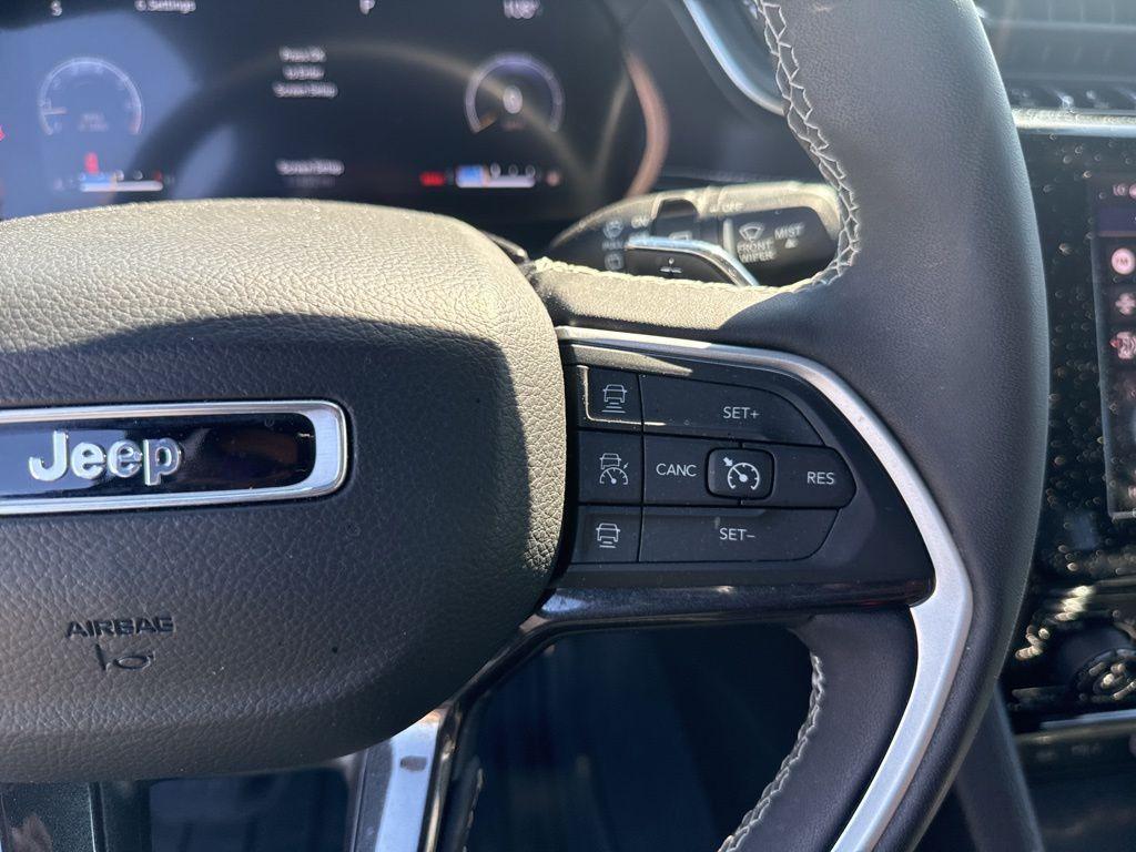 used 2023 Jeep Grand Cherokee L car, priced at $35,528