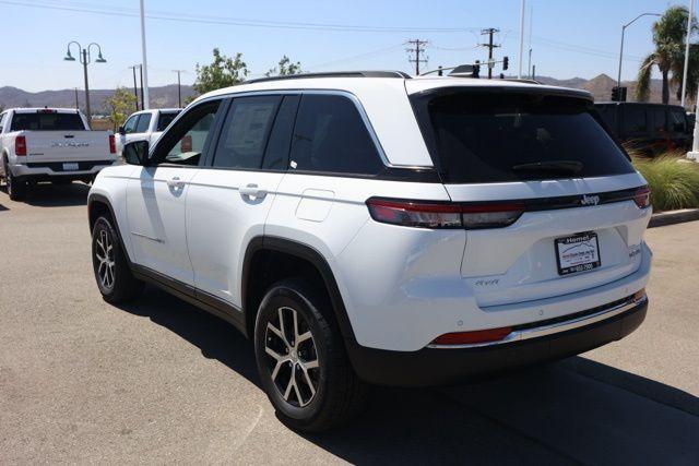 new 2025 Jeep Grand Cherokee car, priced at $40,118