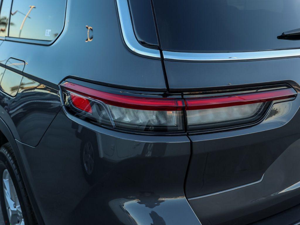 new 2026 Jeep Grand Cherokee L car, priced at $41,022