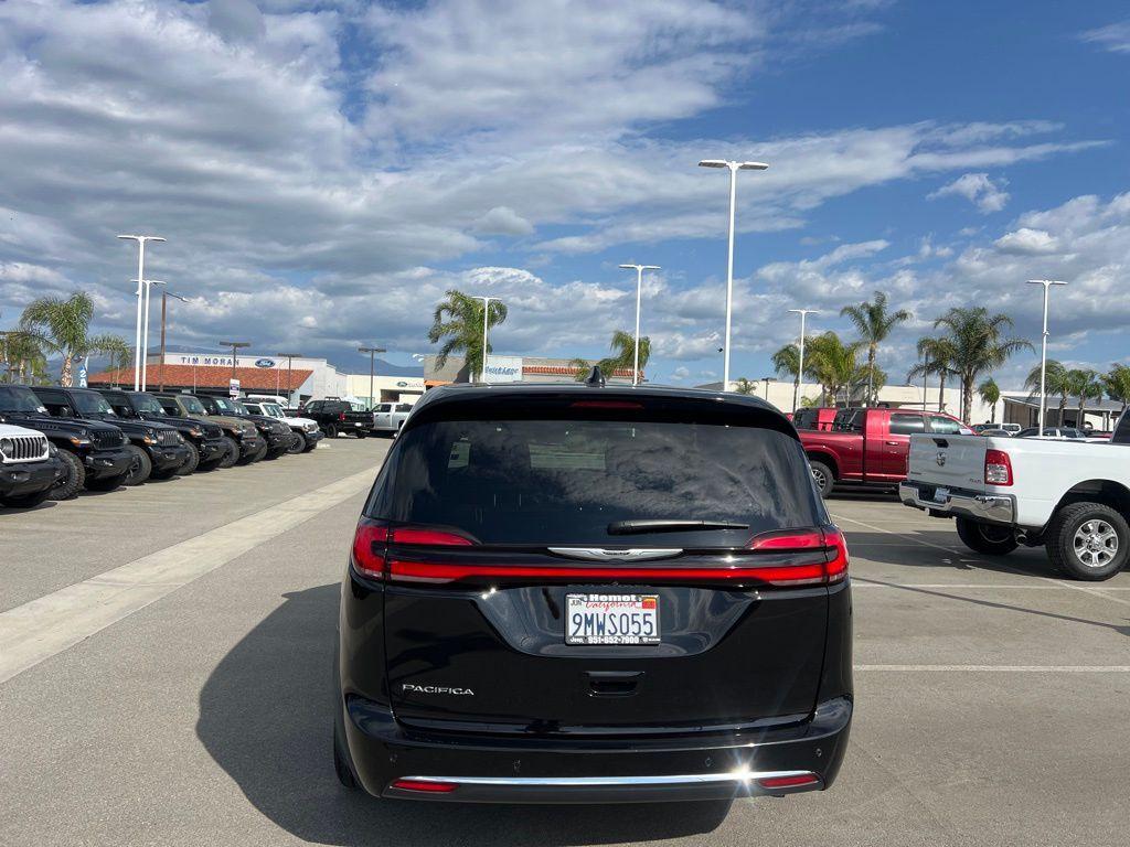 used 2024 Chrysler Pacifica car, priced at $29,640