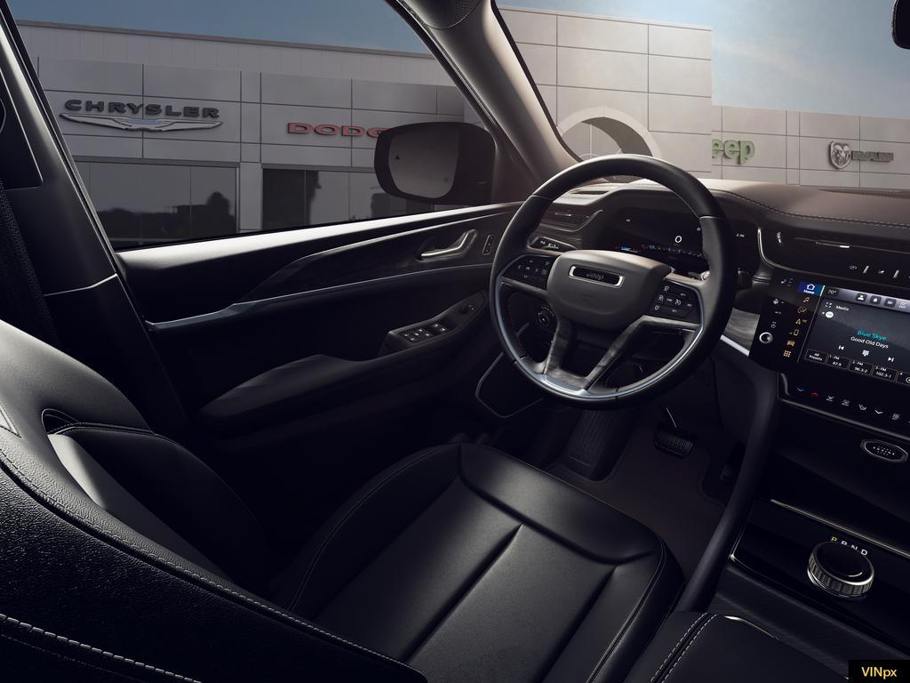 new 2026 Jeep Grand Cherokee car, priced at $42,699