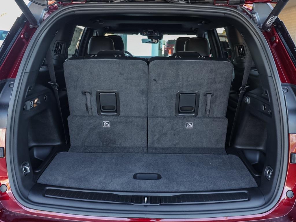 new 2025 Jeep Grand Cherokee L car, priced at $38,853