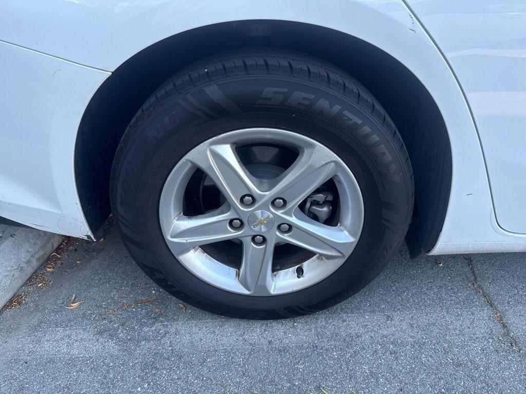 used 2023 Chevrolet Malibu car, priced at $16,074