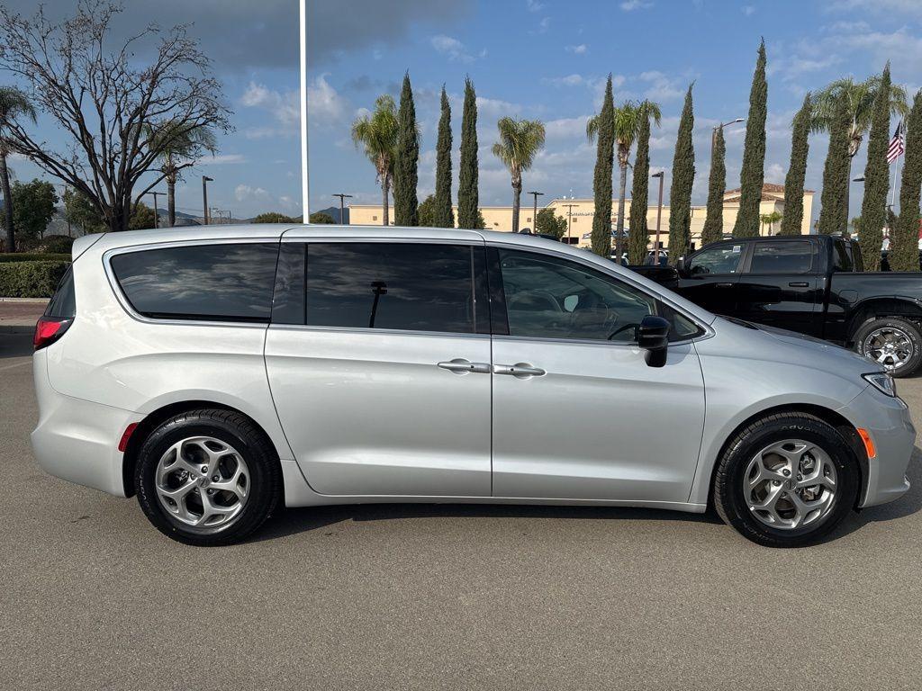 used 2024 Chrysler Pacifica car, priced at $31,747