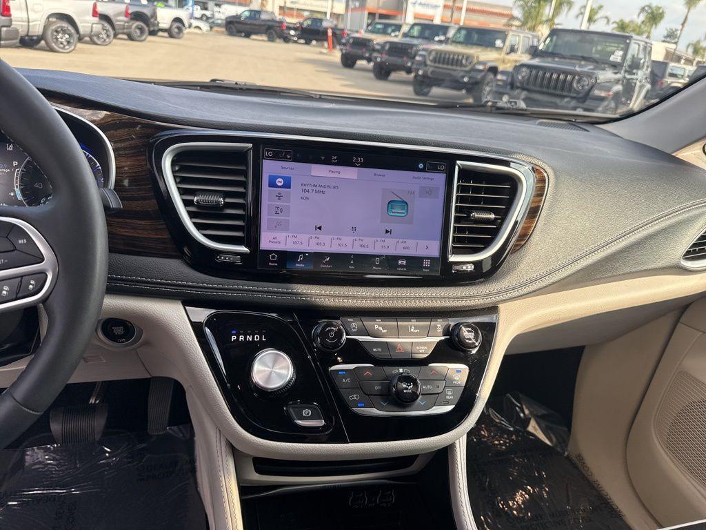 used 2024 Chrysler Pacifica car, priced at $31,747