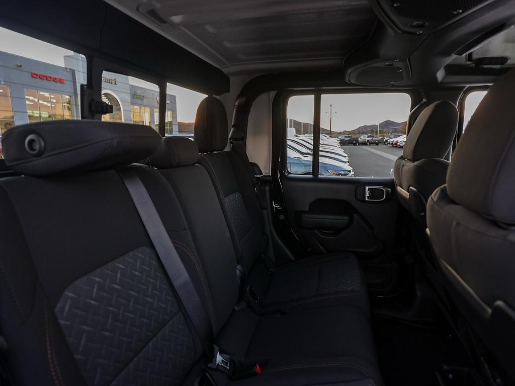 new 2026 Jeep Gladiator car, priced at $54,452