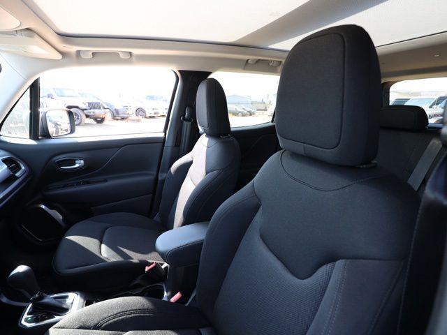 new 2023 Jeep Renegade car, priced at $22,932