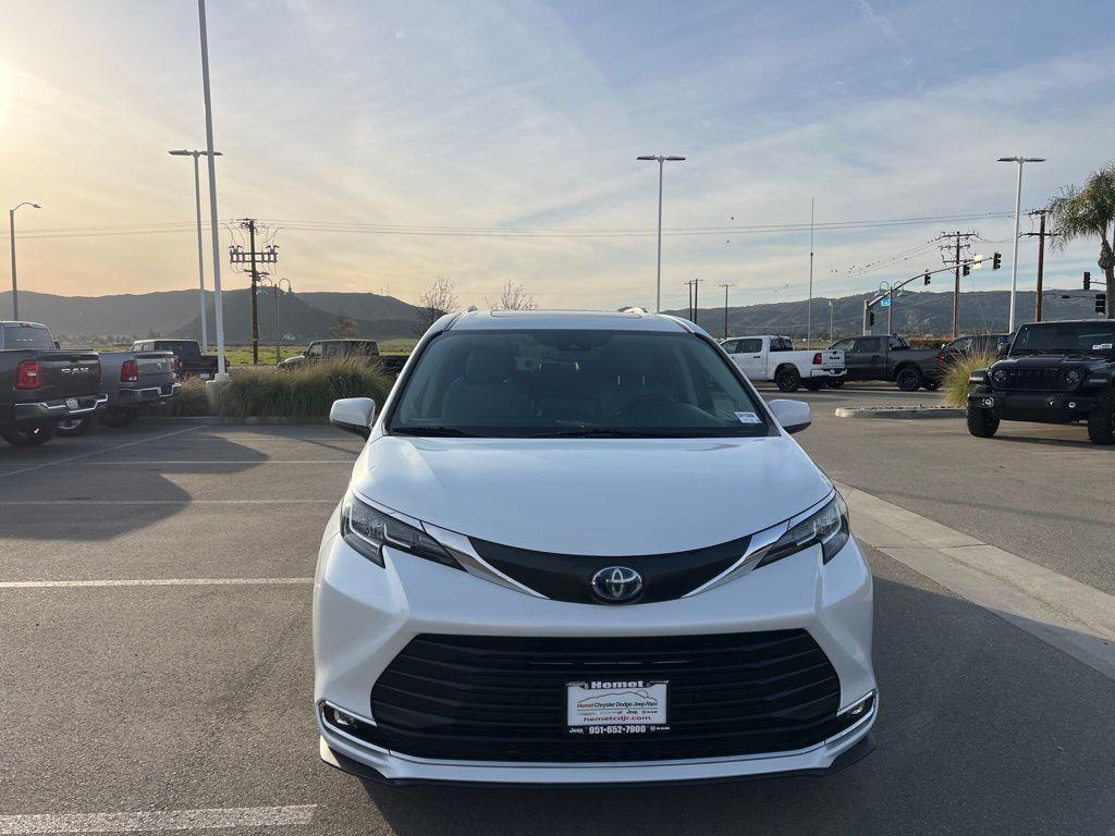 used 2022 Toyota Sienna car, priced at $39,938
