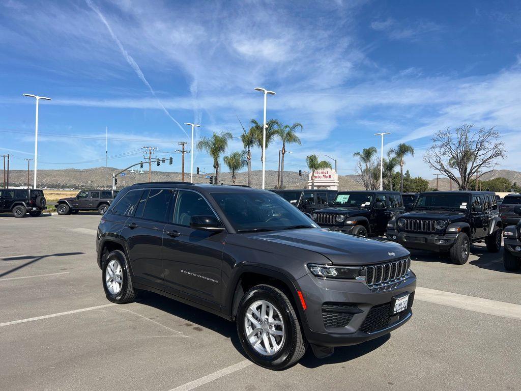used 2025 Jeep Grand Cherokee car, priced at $33,138