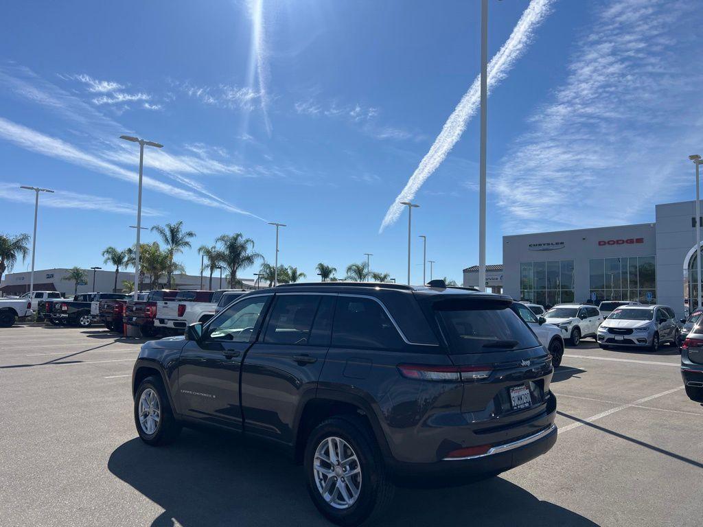 used 2025 Jeep Grand Cherokee car, priced at $33,138