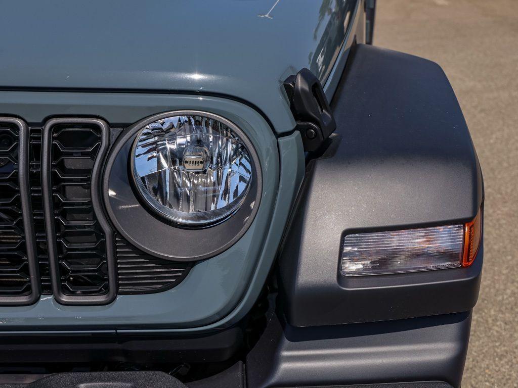 new 2026 Jeep Wrangler car, priced at $45,475