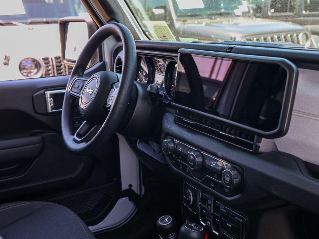 new 2026 Jeep Wrangler car, priced at $44,910