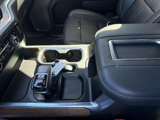 used 2022 Chevrolet Silverado 1500 car, priced at $43,306