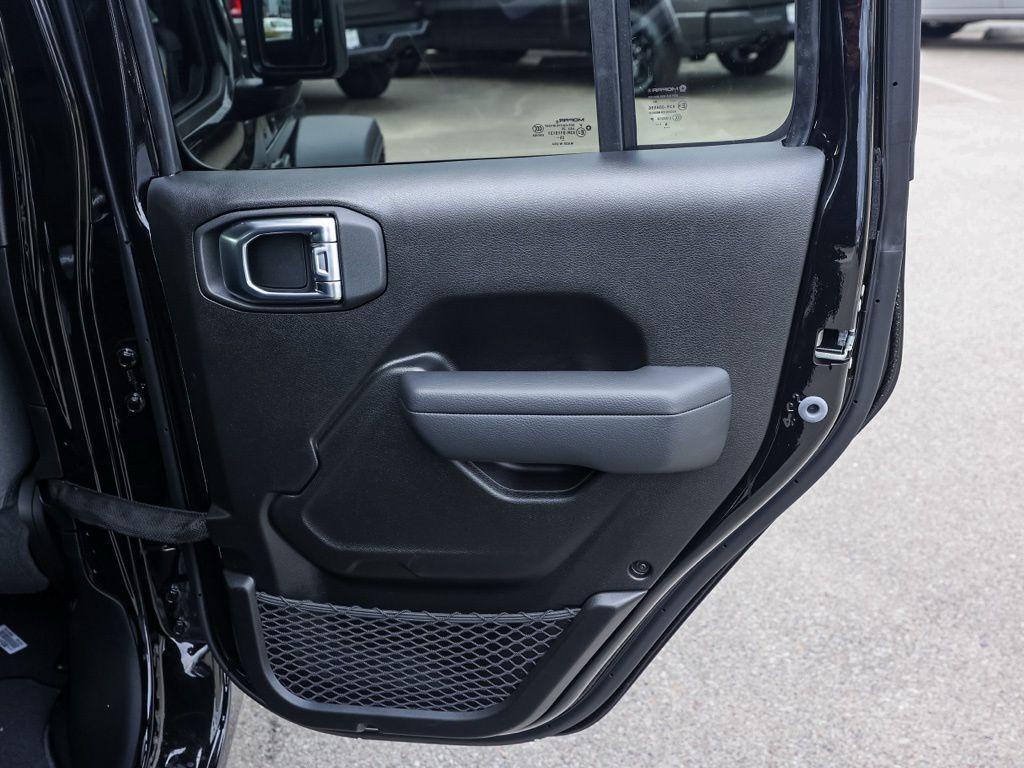 new 2026 Jeep Wrangler car, priced at $45,824