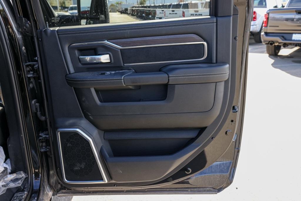 new 2025 Ram 3500 car, priced at $84,176