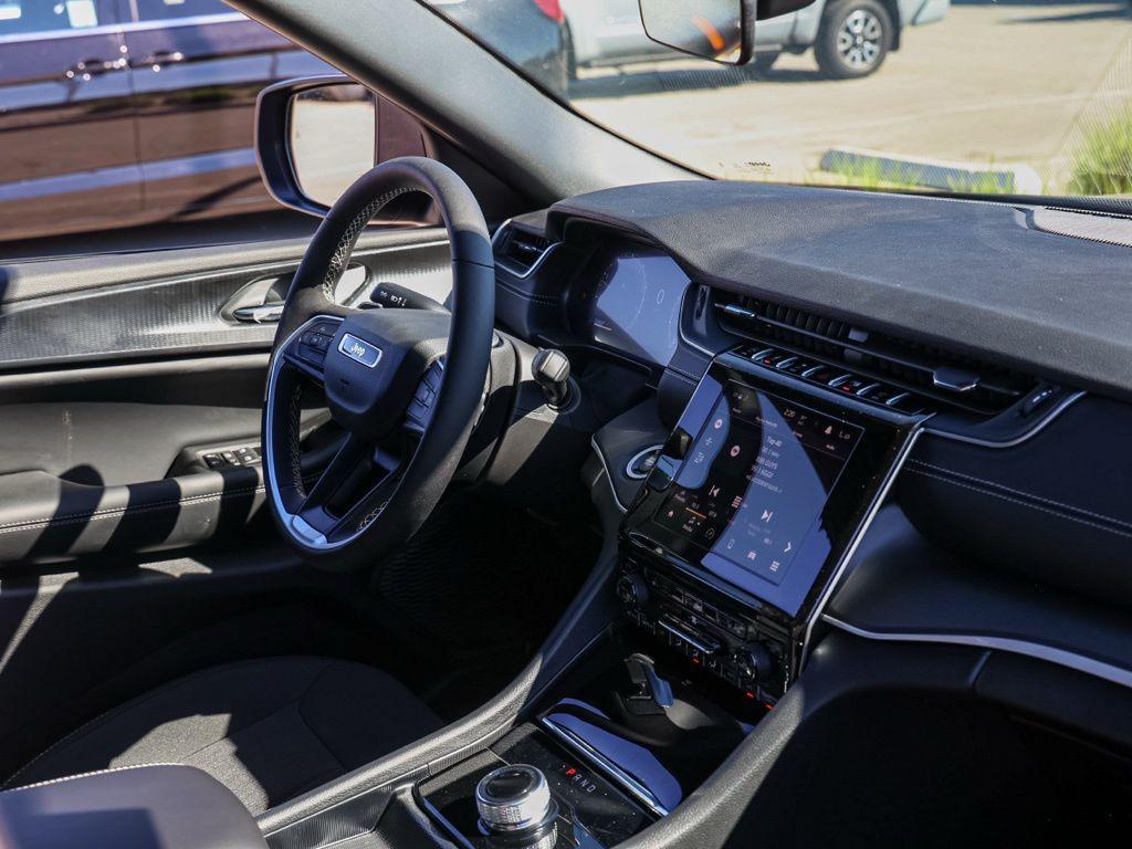 new 2026 Jeep Grand Cherokee L car, priced at $40,329