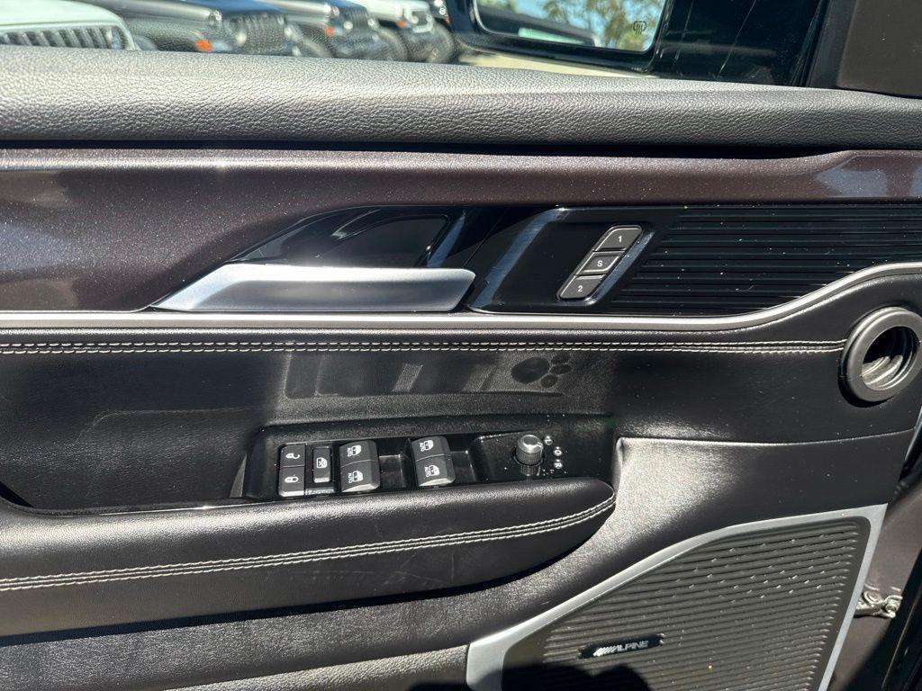 used 2023 Jeep Wagoneer car, priced at $46,454