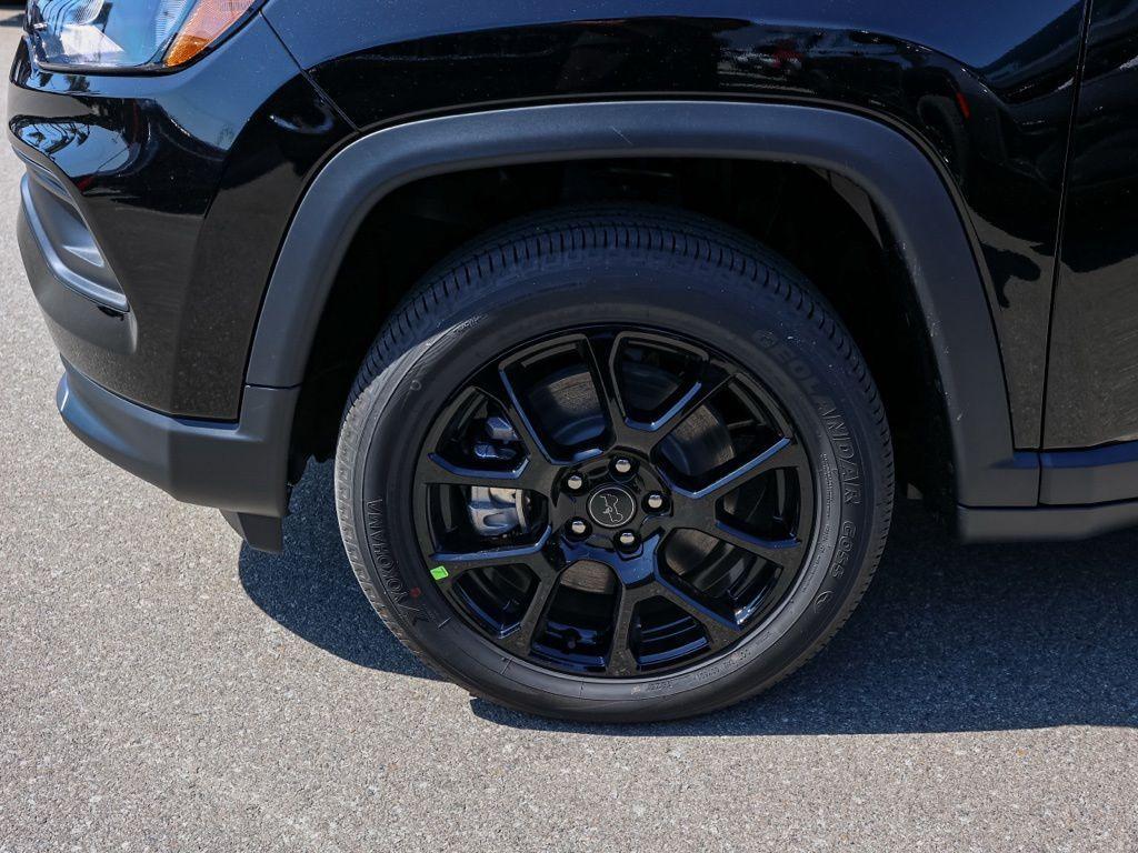new 2026 Jeep Compass car, priced at $33,031