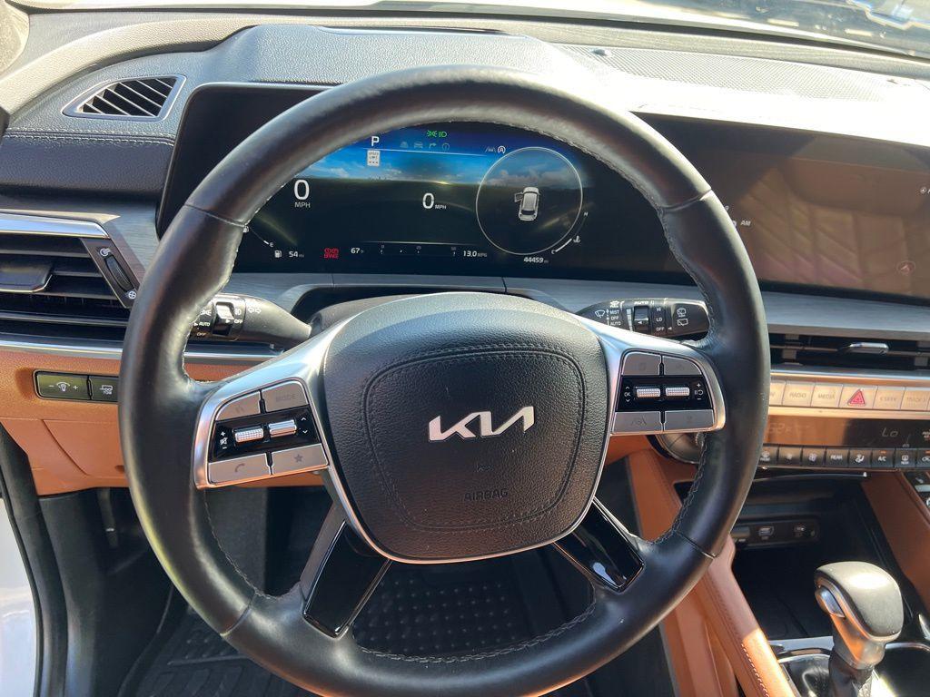 used 2024 Kia Telluride car, priced at $40,559