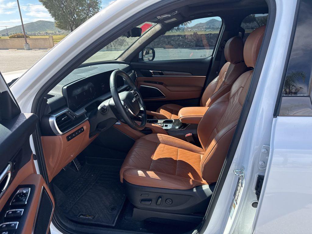 used 2024 Kia Telluride car, priced at $41,413
