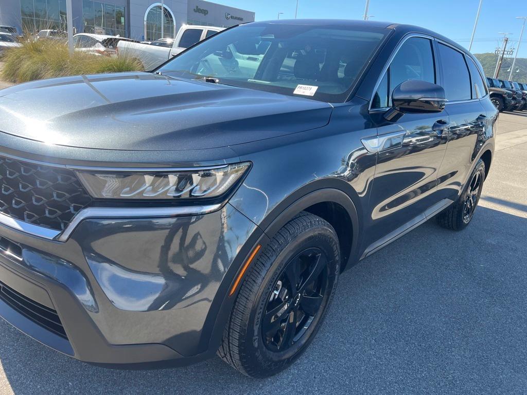used 2022 Kia Sorento car, priced at $20,940