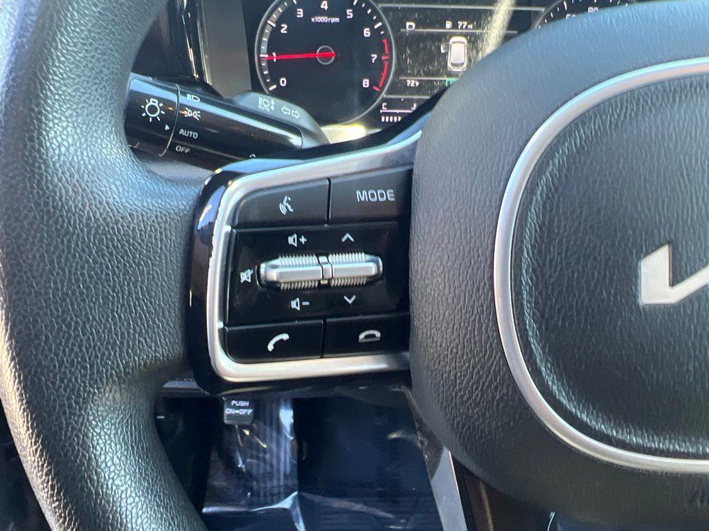 used 2022 Kia Sorento car, priced at $19,108