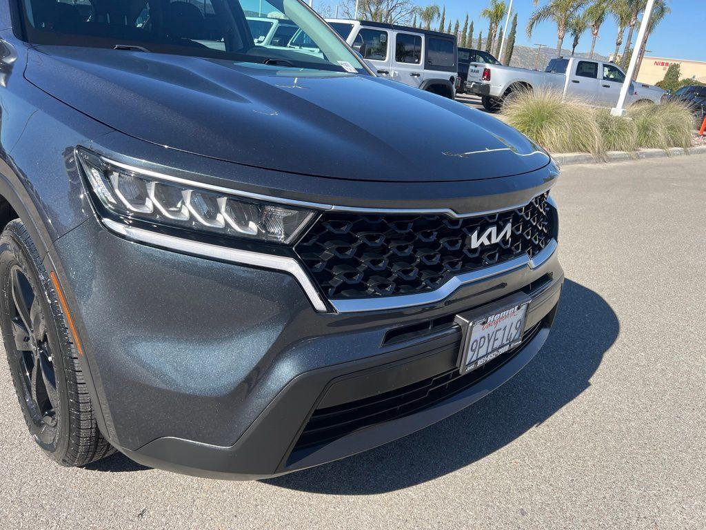 used 2022 Kia Sorento car, priced at $19,108