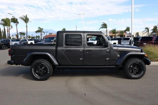 new 2025 Jeep Gladiator car, priced at $45,752