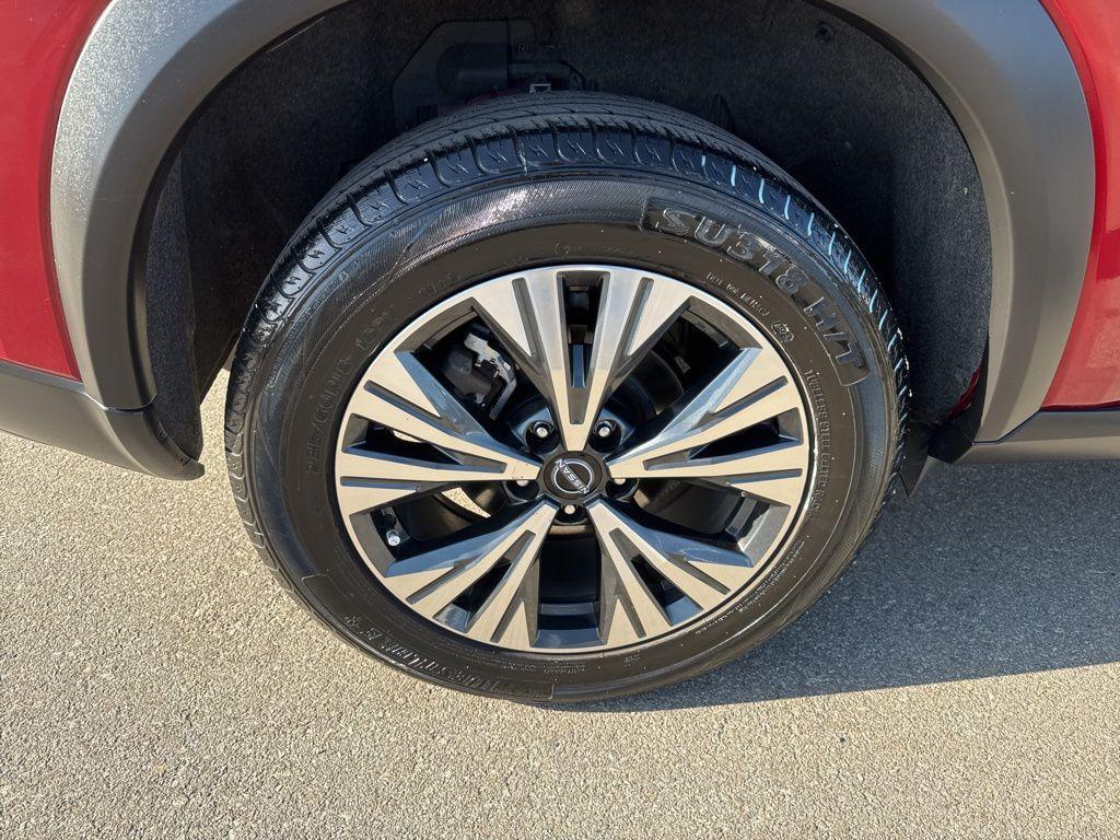 used 2023 Nissan Rogue car, priced at $18,988