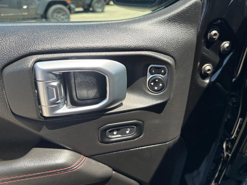 used 2022 Jeep Gladiator car, priced at $38,680