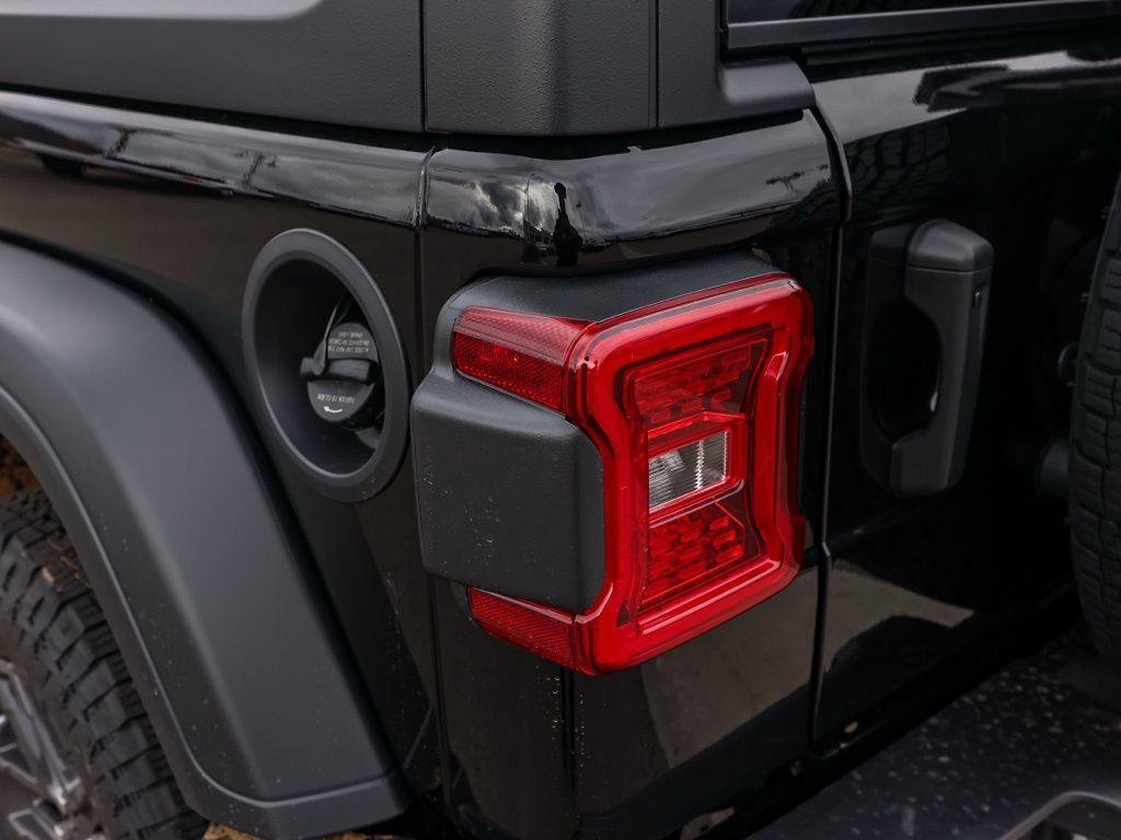 new 2026 Jeep Wrangler car, priced at $45,546