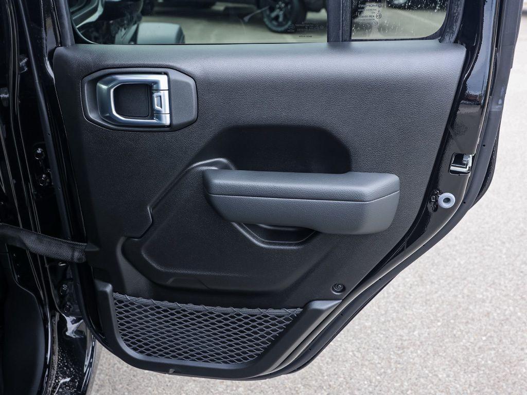 new 2026 Jeep Wrangler car, priced at $45,546