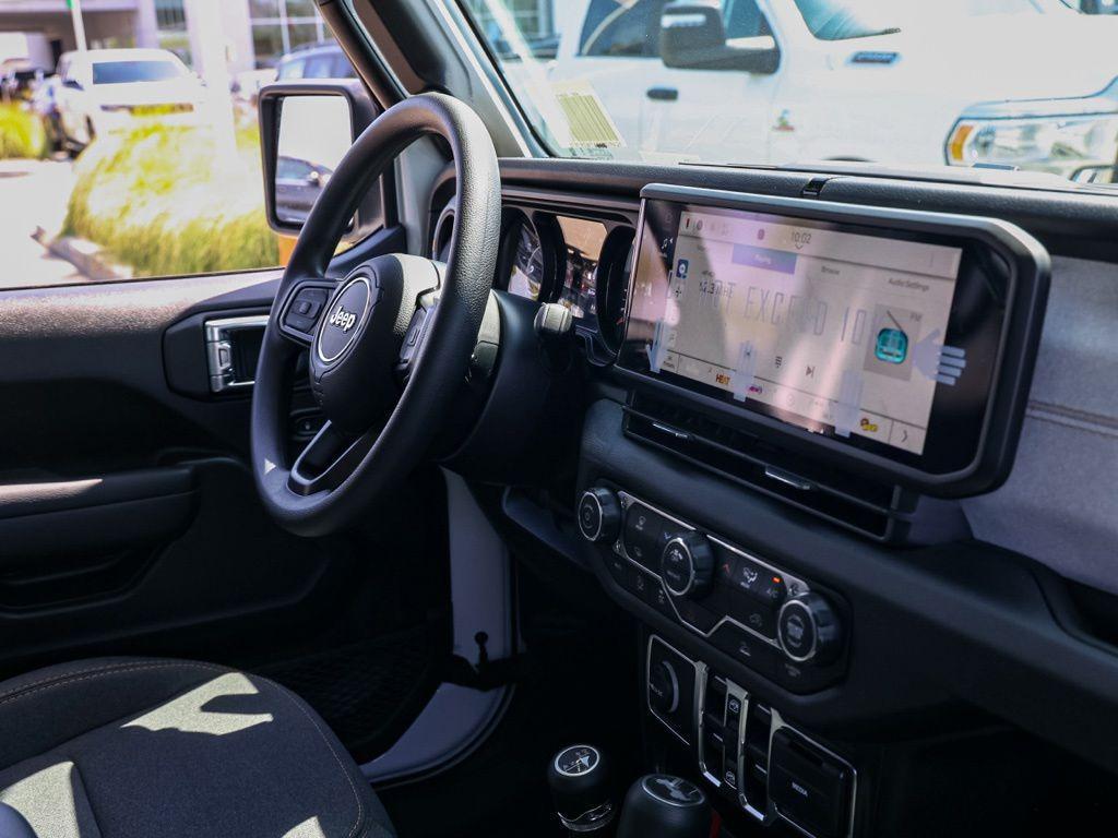 new 2026 Jeep Wrangler car, priced at $44,910