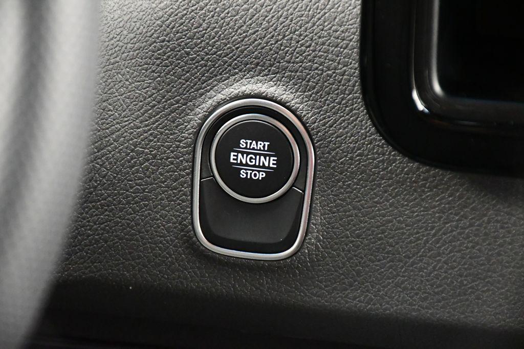 new 2026 Mercedes-Benz Sprinter 2500 car, priced at $63,156