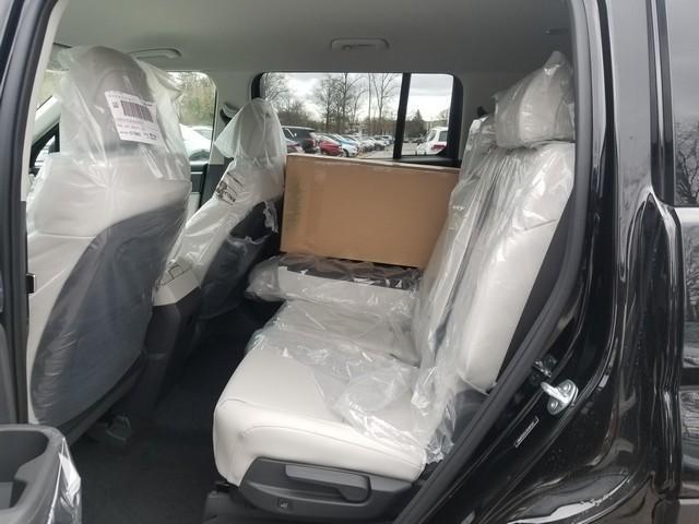 new 2025 Hyundai Santa Fe car, priced at $38,912