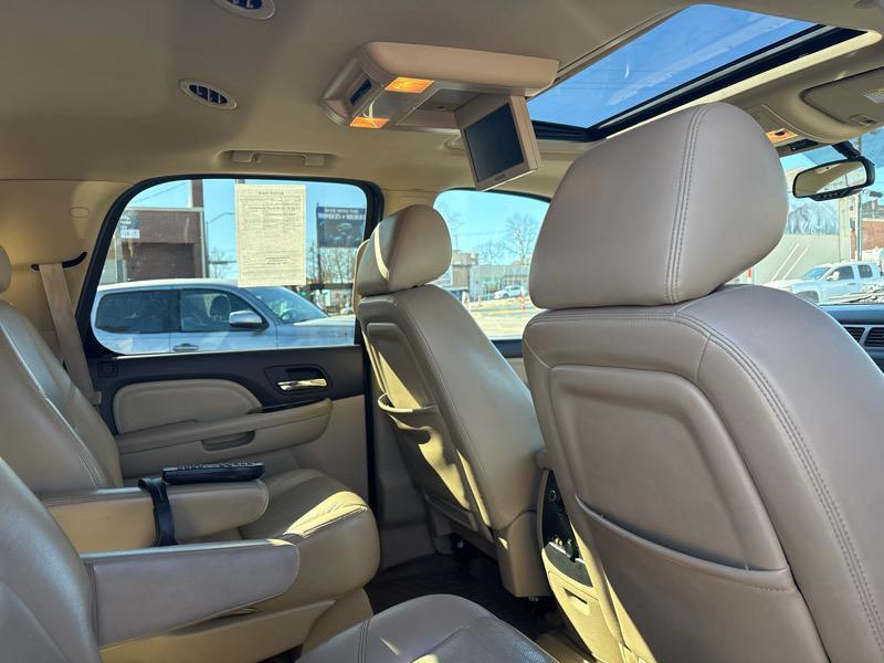 used 2010 GMC Yukon car, priced at $9,850