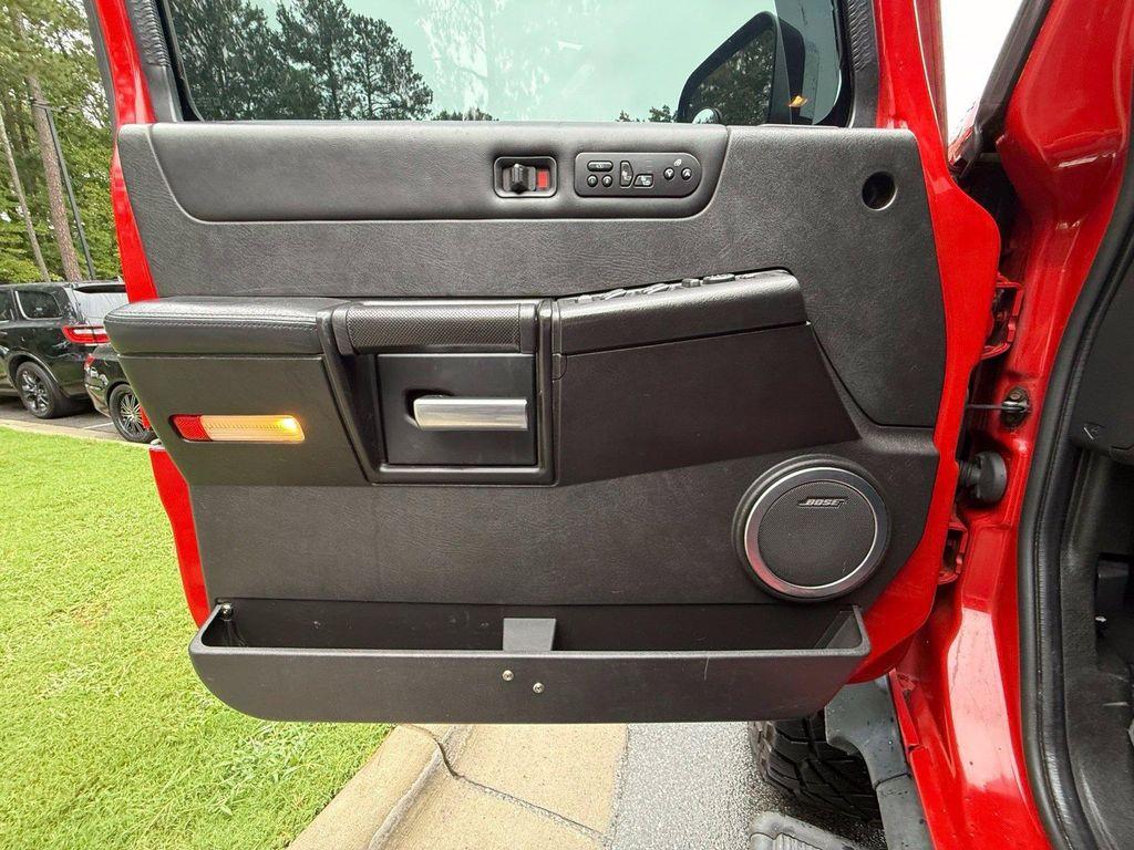 used 2005 Hummer H2 car, priced at $15,995