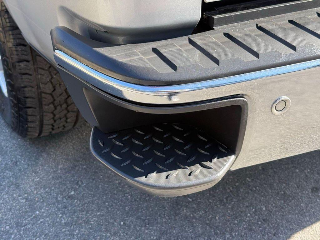 used 2018 Chevrolet Silverado 1500 car, priced at $20,995