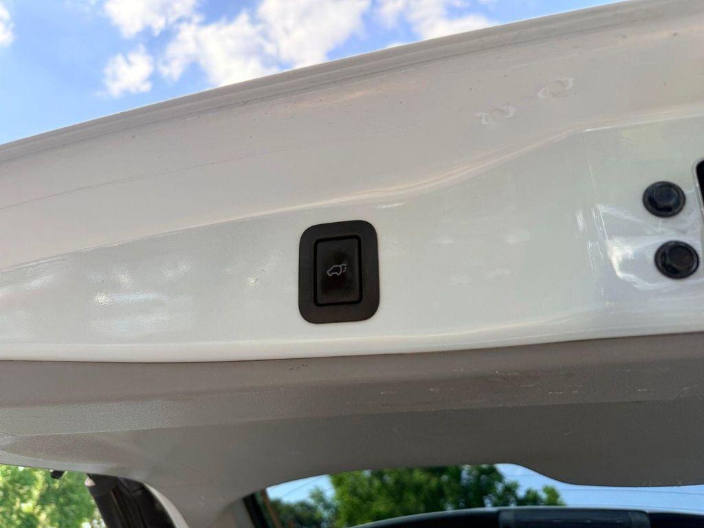 used 2018 Toyota Highlander car, priced at $21,995