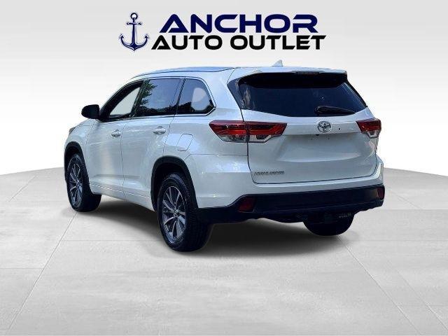 used 2018 Toyota Highlander car, priced at $21,995