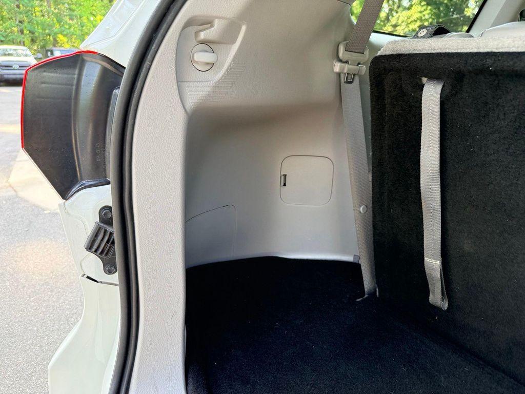 used 2018 Toyota Highlander car, priced at $21,995