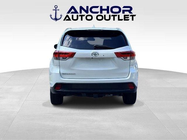 used 2018 Toyota Highlander car, priced at $21,995